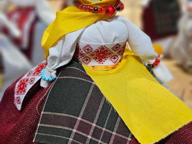 Atelier de fabrication de poupées Motanka&nbsp;ukrainienne